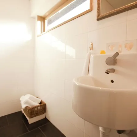 Cozy Holiday In With Private Terrace 度假居 *
